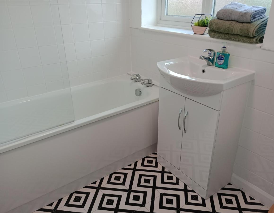 3Br House With Garden Near Bicester Village Zewnętrze zdjęcie