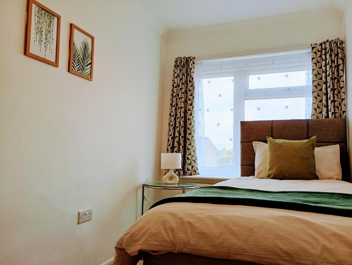 3Br House With Garden Near Bicester Village Zewnętrze zdjęcie
